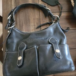 Dooney & Bourke black leather purse